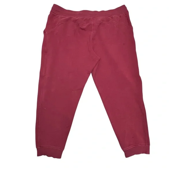 Lululemon Scuba High-Rise Relaxed Jogger Full Length in Pomegranate - Picture 5 of 9
